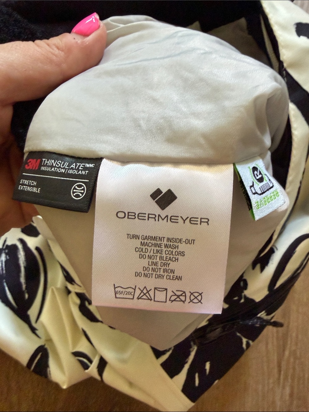 Obermeyer White Ski Pants with Black Floral Print | Size 8 - Picture 12 of 14